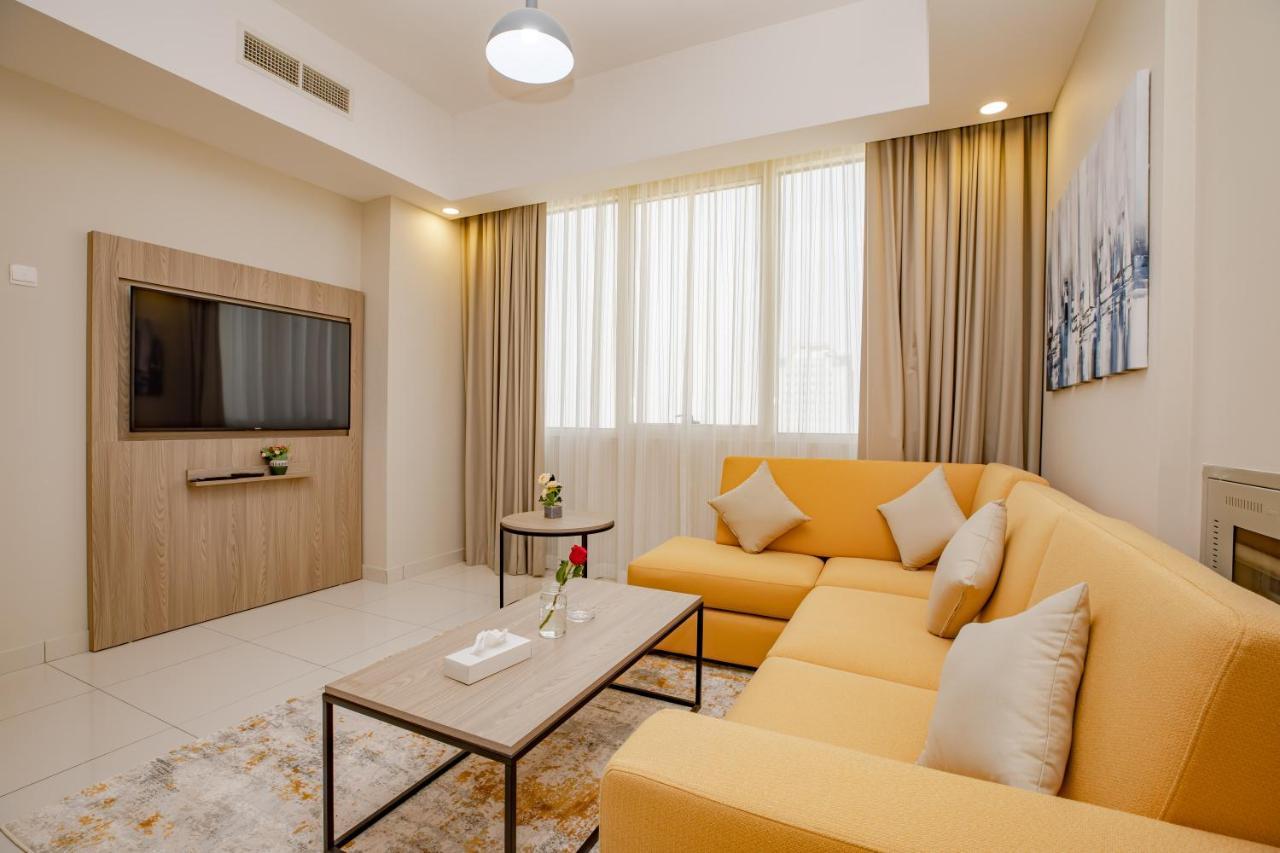 Platinum Coast Hotel Apartments フジャイラ エクステリア 写真 Living room